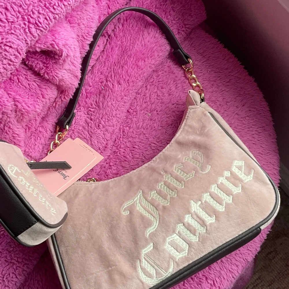 Juicy Couture Blush Shoulder Bag with Gold Chain. NWT - Picture 5 of 5